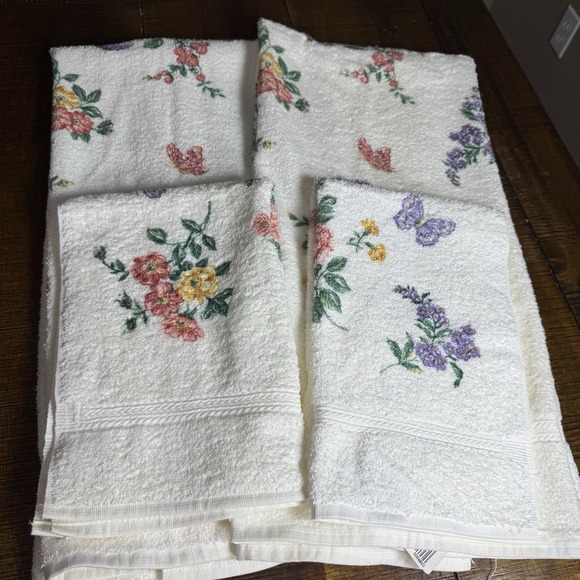 VTG NOS Fieldcrest Floral w/Butterflies 5 Piece Towel Set USA Cotton Cottage - Picture 3 of 7
